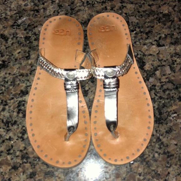 ugg silver flip flops